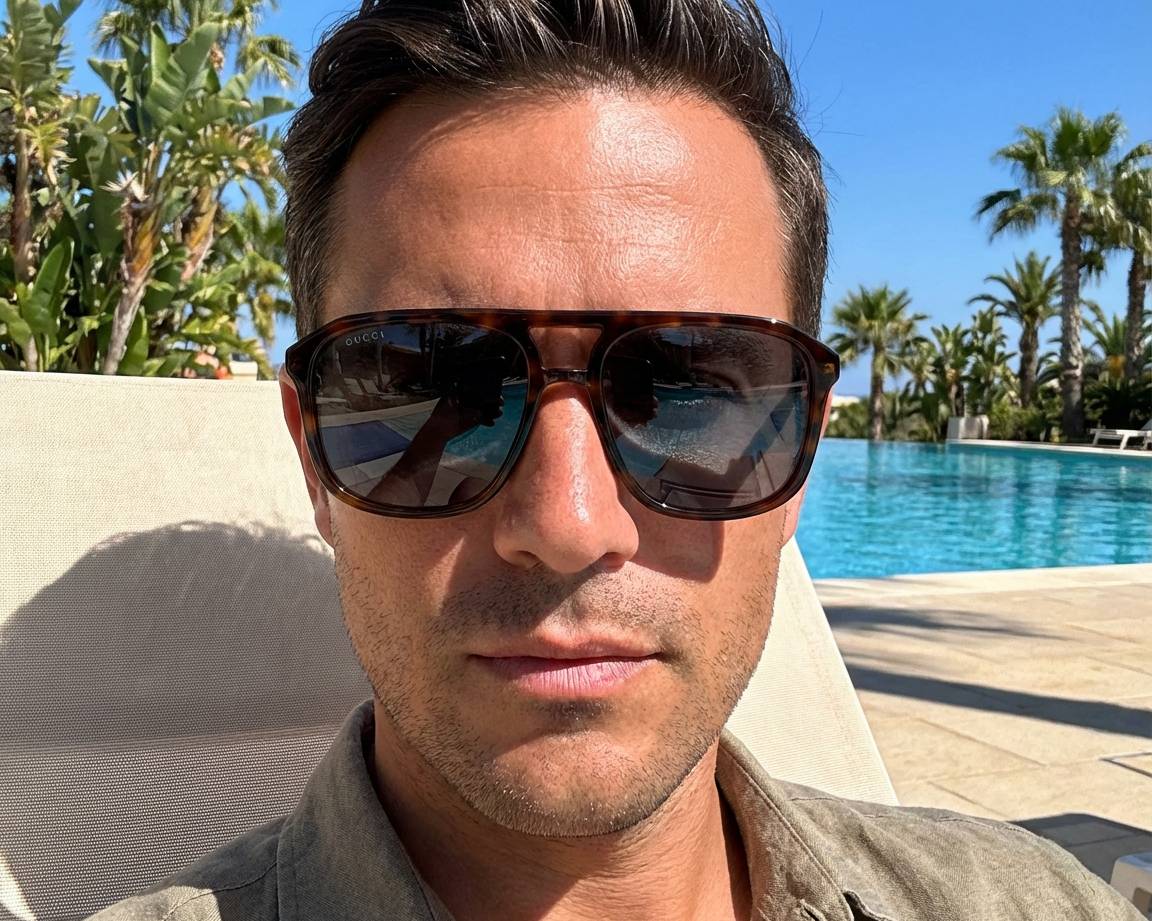 Gucci GG1494S 002 57-17 Havana  Vista de 360 grados 6