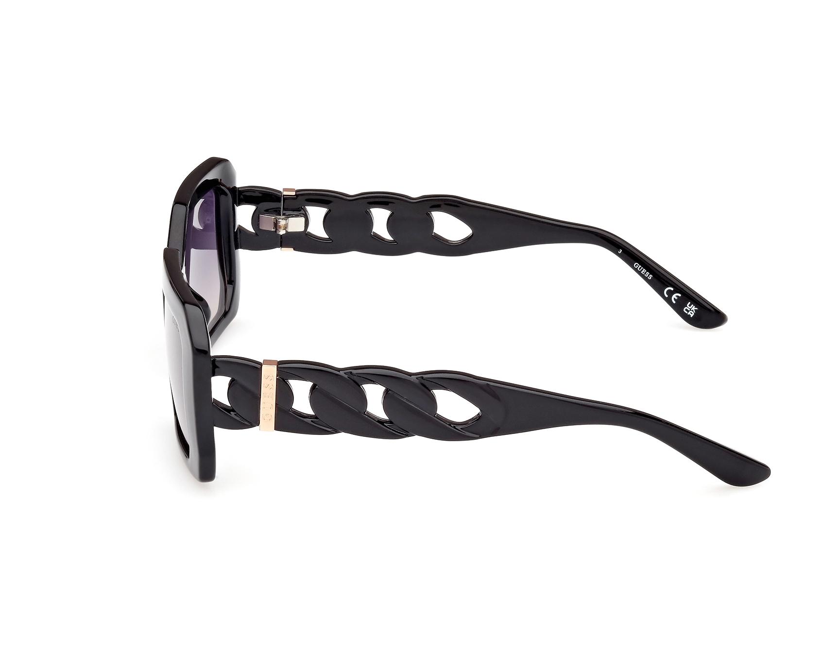 Guess GU00110-S 01B 54-19 Noir Or vista de frente